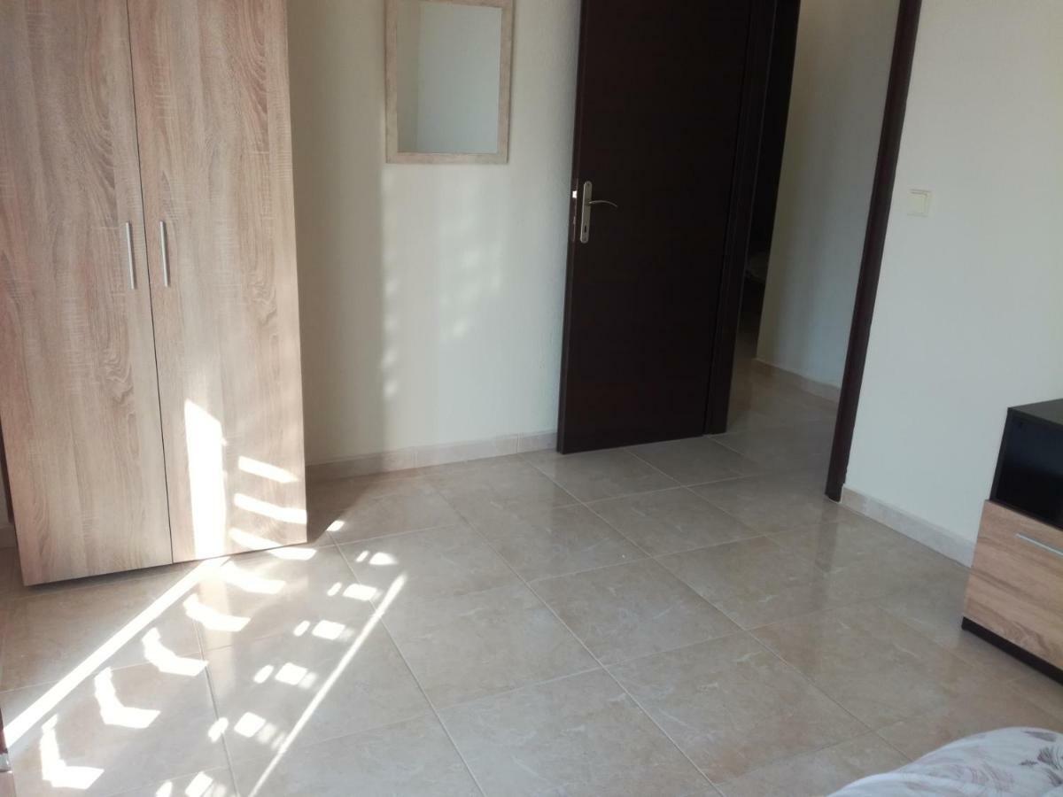Jordan'S 4Th Appartment At Nea Michaniona Exterior foto